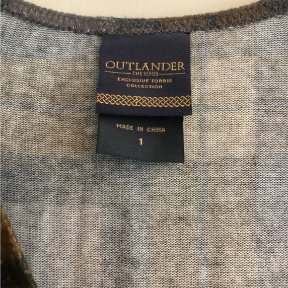 Outlander - The Series Collection from Torrid Women’s Plaid Wrap Dress Size 1 - Picture 5 of 12